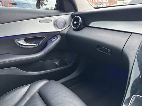 Mercedes-Benz C Class 2.0 C220d Sport (Premium Plus) Saloon 4dr Diesel G-Tronic+ Euro 6 (194ps) 29