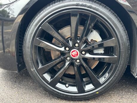 Jaguar XE P250i R-Dynamic S Saloon 4dr Petrol Auto Euro 6 (s/s) (250 ps) 7