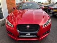 Jaguar XF D R-SPORT BLACK 5