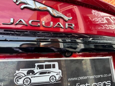 Jaguar XF D R-SPORT BLACK 15