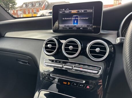 Mercedes-Benz GLC 2.0 GLC250 AMG Line (Premium) Coupe 5dr Petrol G-Tronic+ 4MATIC Euro 6 29