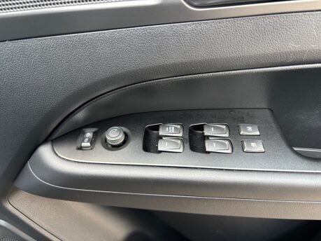 SsangYong Musso 2.2D Saracen Pickup Double Cab 4dr Diesel Auto 4WD Euro 6 (181 ps) 24