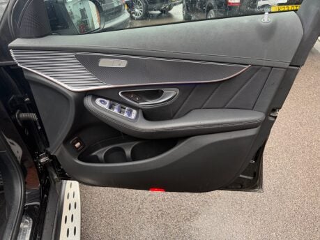 Mercedes-Benz EQC QC 400 80kWh AMG Line SUV 5dr Electric Auto 4MATIC (400 bhp) 28