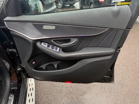 Mercedes-Benz EQC QC 400 80kWh AMG Line SUV 5dr Electric Auto 4MATIC (400 bhp) 28