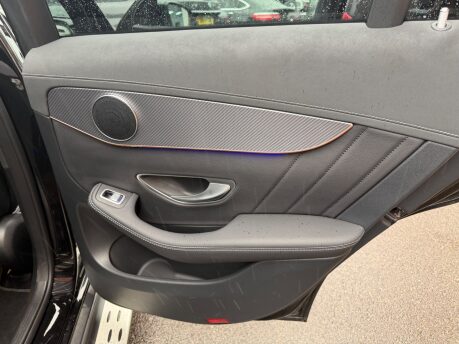 Mercedes-Benz EQC QC 400 80kWh AMG Line SUV 5dr Electric Auto 4MATIC (400 bhp) 32