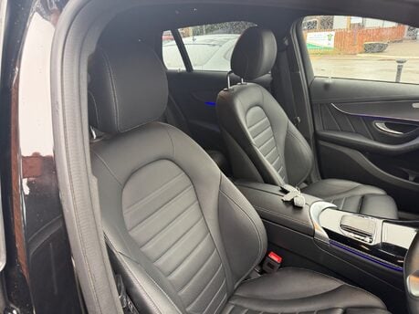 Mercedes-Benz EQC QC 400 80kWh AMG Line SUV 5dr Electric Auto 4MATIC (400 bhp) 22