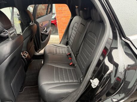 Mercedes-Benz EQC QC 400 80kWh AMG Line SUV 5dr Electric Auto 4MATIC (400 bhp) 42