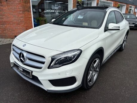 Mercedes-Benz GLA Class 2.0 GLA250 AMG Line PREMIUM PLUS SUV 5dr Petrol 7G-DCT 4MATIC Euro 6(211ps) 3
