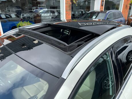 Mercedes-Benz GLA Class 2.0 GLA250 AMG Line PREMIUM PLUS SUV 5dr Petrol 7G-DCT 4MATIC Euro 6(211ps) 11