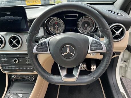 Mercedes-Benz GLA Class 2.0 GLA250 AMG Line PREMIUM PLUS SUV 5dr Petrol 7G-DCT 4MATIC Euro 6(211ps) 20