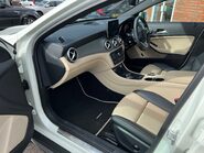 Mercedes-Benz GLA Class 2.0 GLA250 AMG Line PREMIUM PLUS SUV 5dr Petrol 7G-DCT 4MATIC Euro 6(211ps) 31