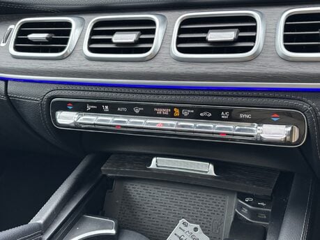 Mercedes-Benz GLE 2.9 GLE400d AMG Line (Premium Plus) SUV 5dr Diesel G-Tronic 4MATIC Euro 6 30