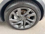 Land Rover Discovery 3.0 SD V6 HSE SUV 5dr Diesel Auto 4WD Euro 6 (s/s) (306 ps) 16