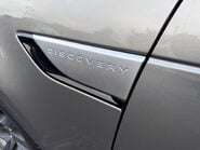 Land Rover Discovery 3.0 SD V6 HSE SUV 5dr Diesel Auto 4WD Euro 6 (s/s) (306 ps) 52