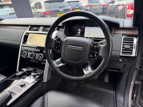 Land Rover Discovery 3.0 SD V6 HSE SUV 5dr Diesel Auto 4WD Euro 6 (s/s) (306 ps) 29