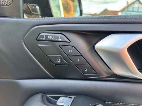 BMW X7 XDRIVE40D M SPORT MHEV 29