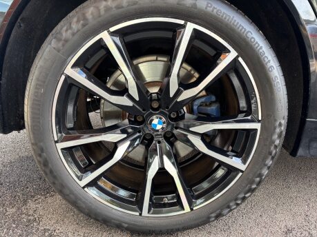 BMW X7 XDRIVE40D M SPORT MHEV 26