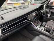 Audi SQ7 4.0 TFSI V8 Black Edition SUV 5dr Petrol Tiptronic quattro Euro 6 (507ps) 41