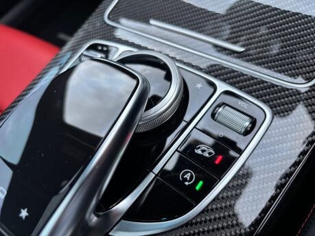 Mercedes-Benz C63 4.0 C63 V8 BiTurbo AMG (Premium) Coupe 2dr Petrol SpdS MCT Euro 6 (476ps) 32