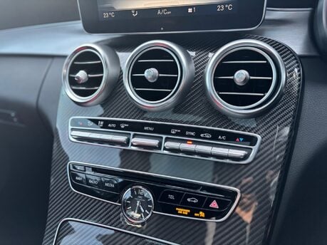 Mercedes-Benz C63 4.0 C63 V8 BiTurbo AMG (Premium) Coupe 2dr Petrol SpdS MCT Euro 6 (476ps) 34