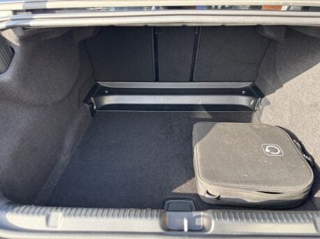 Mercedes-Benz EQE EQE 300 89kWh AMG Line (Premium Plus) Saloon 4dr Electric Auto (245 ps) 18