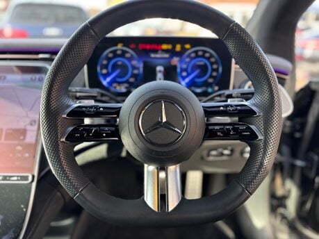 Mercedes-Benz EQE EQE 300 89kWh AMG Line (Premium Plus) Saloon 4dr Electric Auto (245 ps) 25