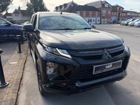 Mitsubishi L200 DI-D BARBARIAN DCB 4