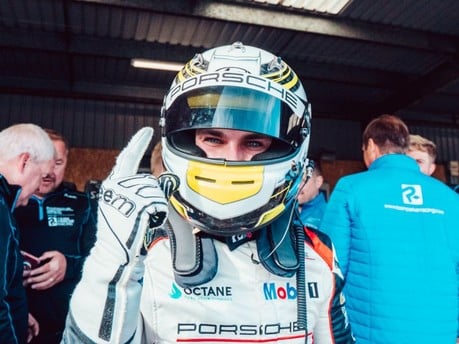Harry King Back On Top At Knockhill