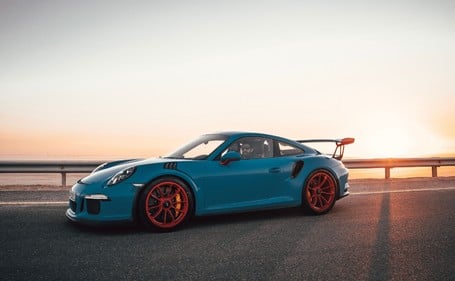 Can you get a Porsche on finance?
