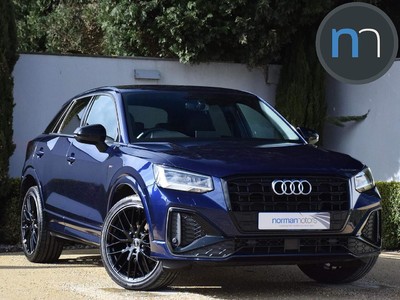 Audi Q2 TFSI BLACK EDITION