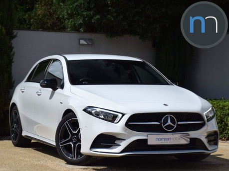 Mercedes-Benz A Class A 200 AMG LINE EDITION PREMIUM 1