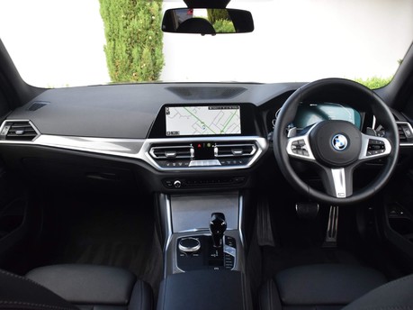 BMW 3 Series 330E M SPORT PRO EDITION 21