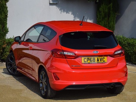 Ford Fiesta ST-LINE 9