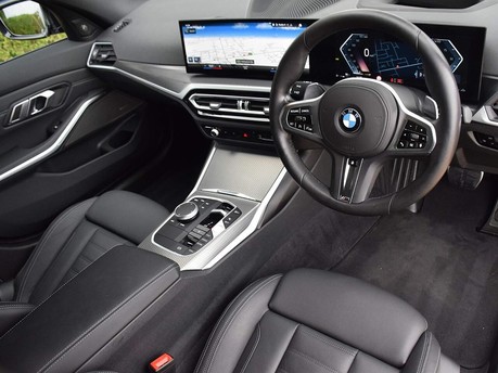 BMW 3 Series 320I M SPORT TOURING 21