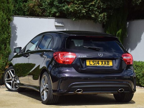 Mercedes-Benz A Class A200 BLUEEFFICIENCY AMG SPORT 2