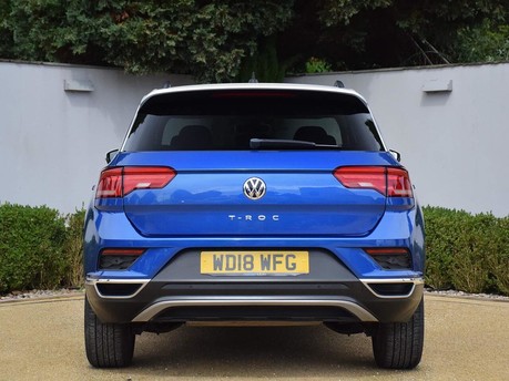 Volkswagen T-Roc DESIGN TSI 11