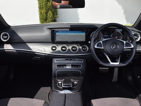 Mercedes-Benz E Class E 220 D AMG LINE PREMIUM 24