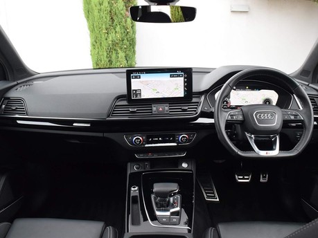 Audi Q5 TFSI QUATTRO S LINE EDITION 1 MHEV 24