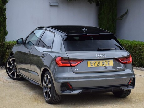 Audi A1 SPORTBACK TFSI S LINE BLACK EDITION 10