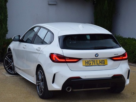 BMW 1 Series 118I M SPORT 9