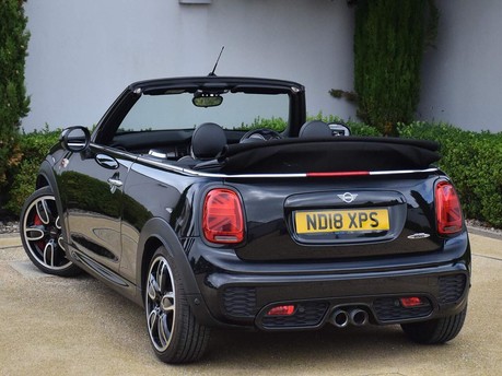 Mini Convertible JOHN COOPER WORKS 10