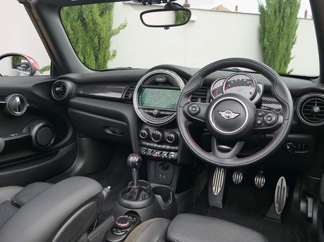 Mini Convertible JOHN COOPER WORKS 26