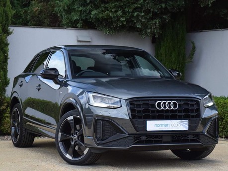 Audi Q2 TFSI BLACK EDITION 2