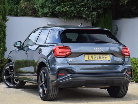 Audi Q2 TFSI BLACK EDITION 3