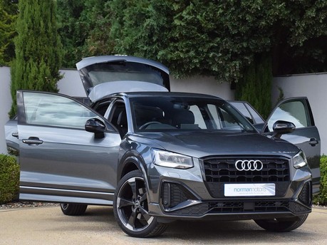 Audi Q2 TFSI BLACK EDITION 8