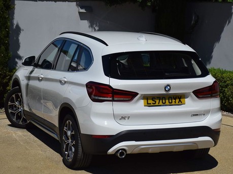 BMW X1 XDRIVE25E XLINE 10