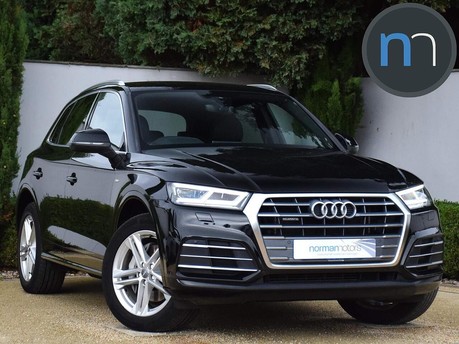 Audi Q5 TFSI E S LINE QUATTRO 1