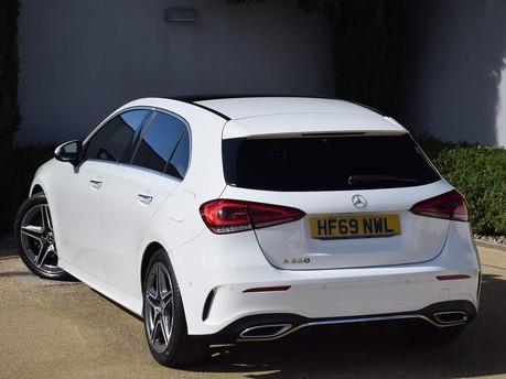 Mercedes-Benz A Class A 220 AMG LINE PREMIUM PLUS 9