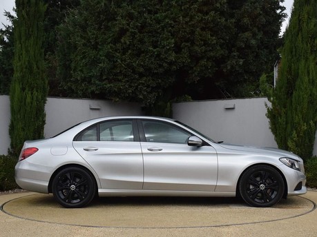 Mercedes-Benz C Class C 220 D SE EXECUTIVE EDITION 3