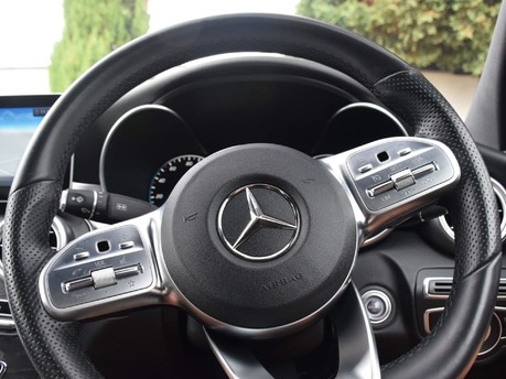 Mercedes-Benz C Class C 220 D AMG LINE PREMIUM 27